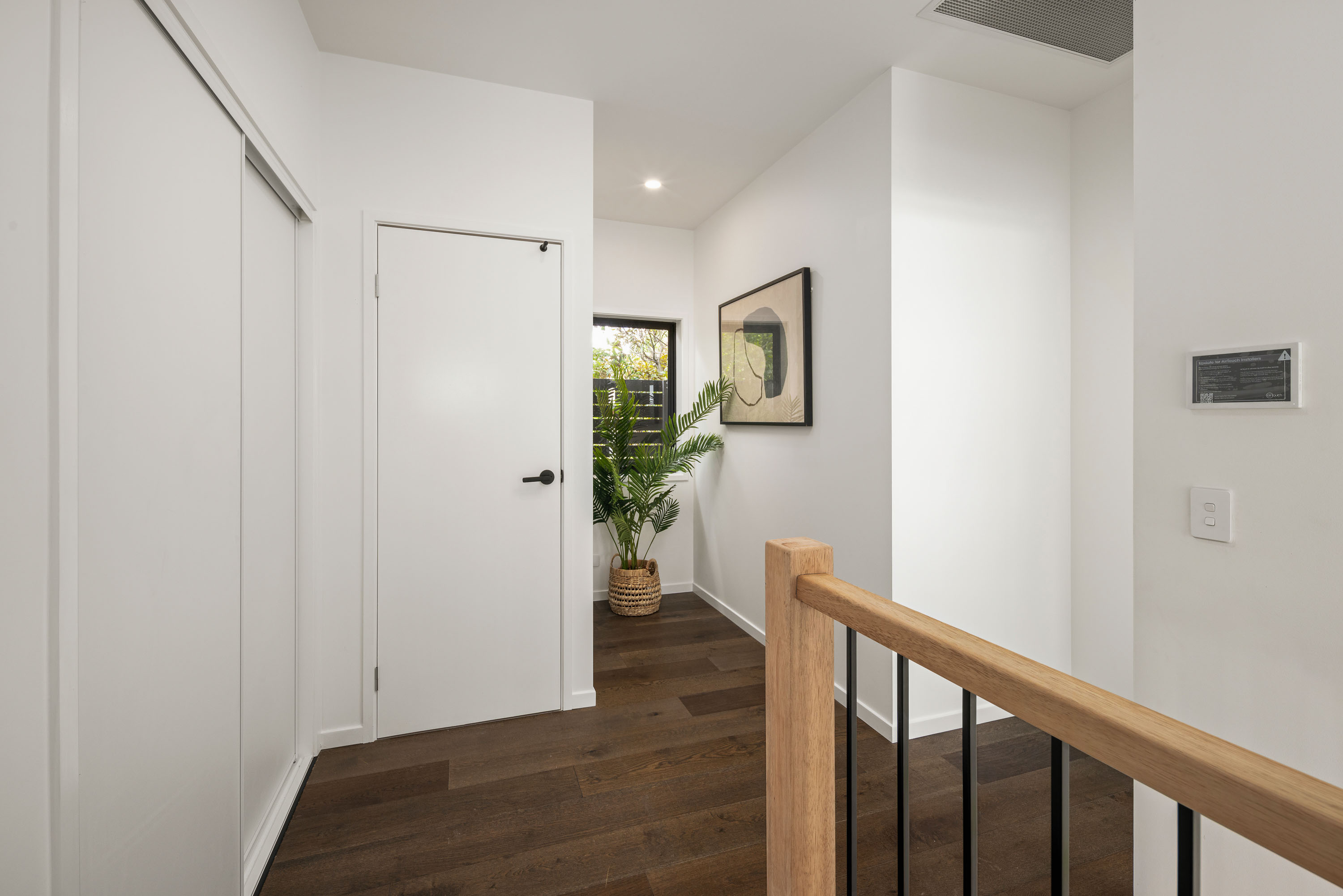 Greenslopes, QLD - Image 8